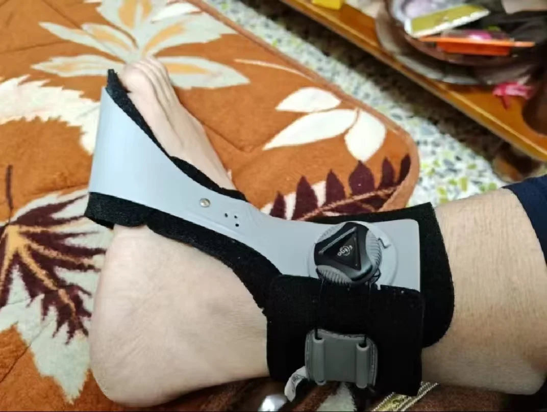 Dial-Adjustable Air Cushion Ankle Support